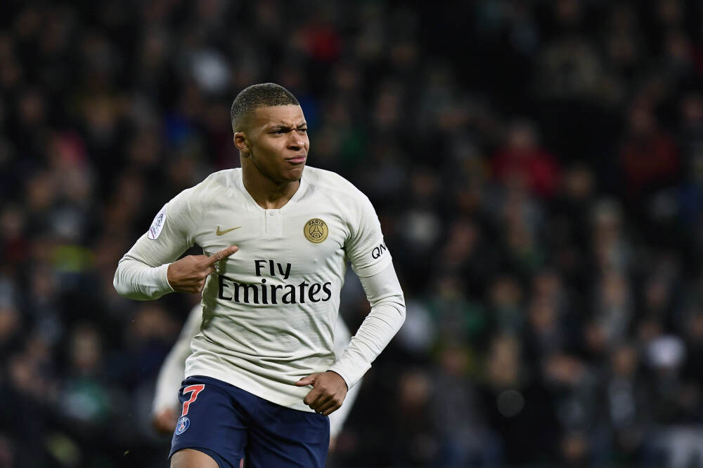 谷歌创2009年以来华尔街最佳表现, AI业务势头强劲跑赢科技同行